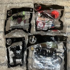 The green goblin,doctor octopus Spider-Man suction cup, Spider-Man crawling